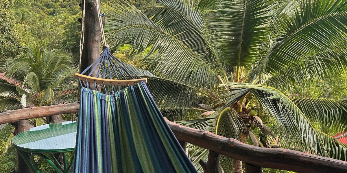 W kąciku oka | On a Hammock